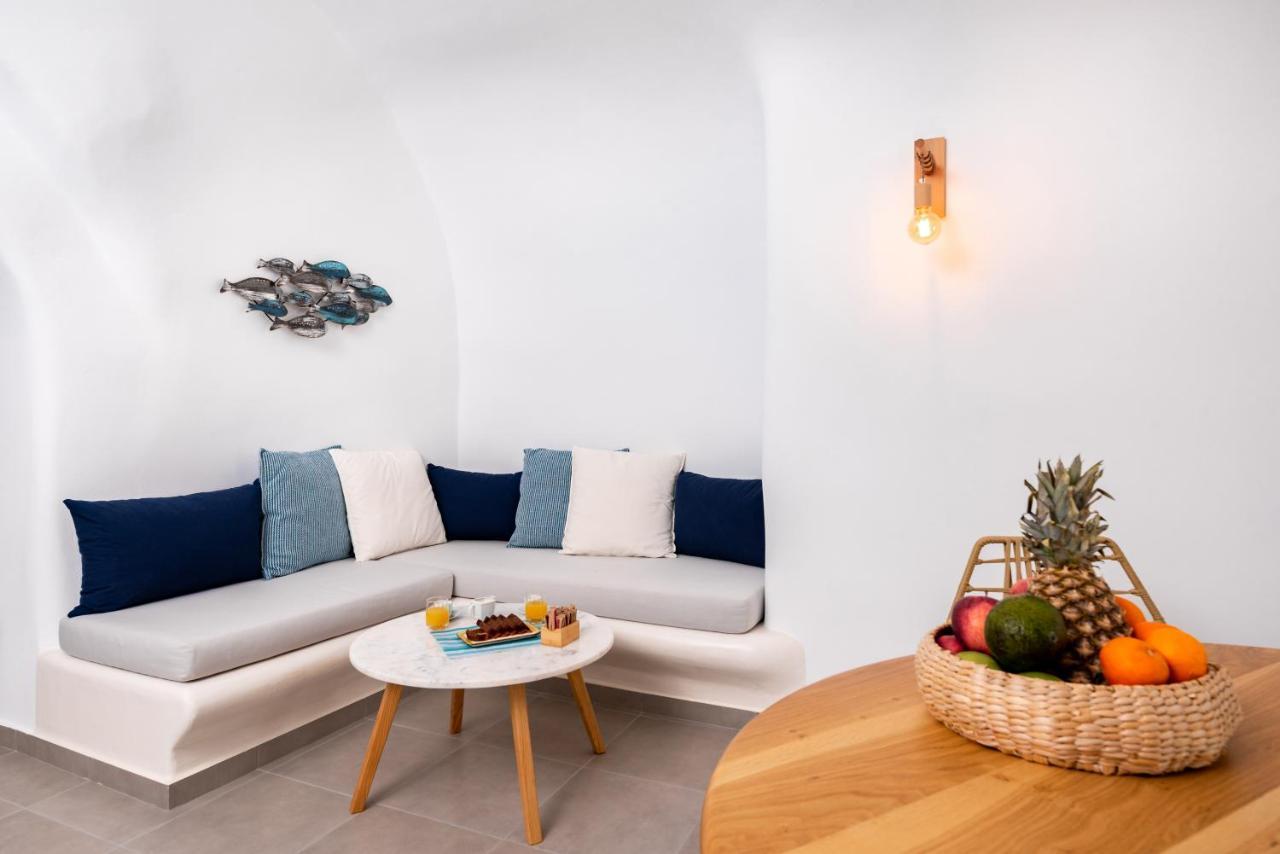 Santorini Caves Apartment Messaria  Exterior photo